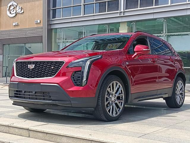 Cadillac XT4