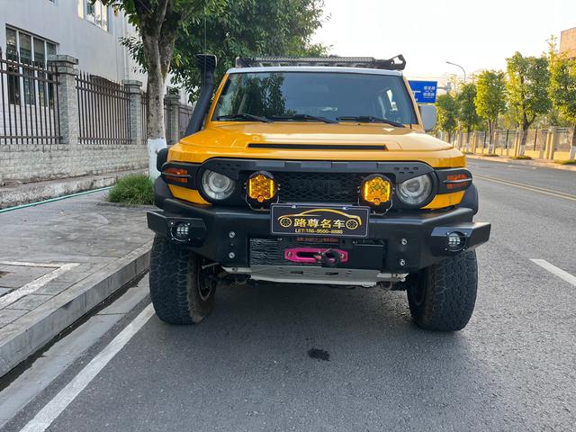 Toyota FJ Cruiser