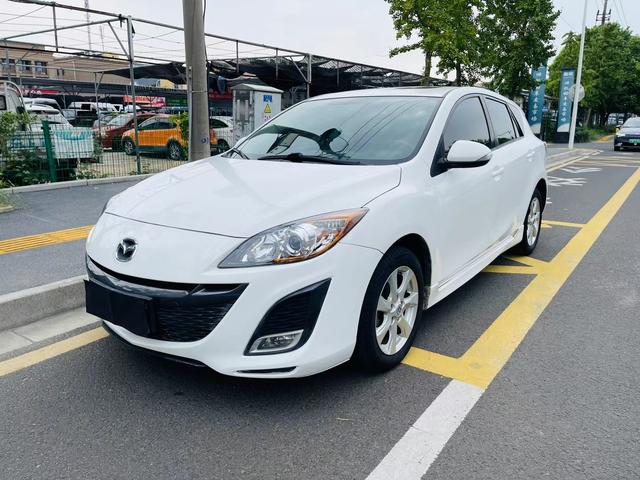 Mazda 3 star