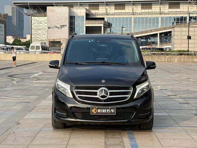 Mercedes-Benz Mercedes Benz V Class