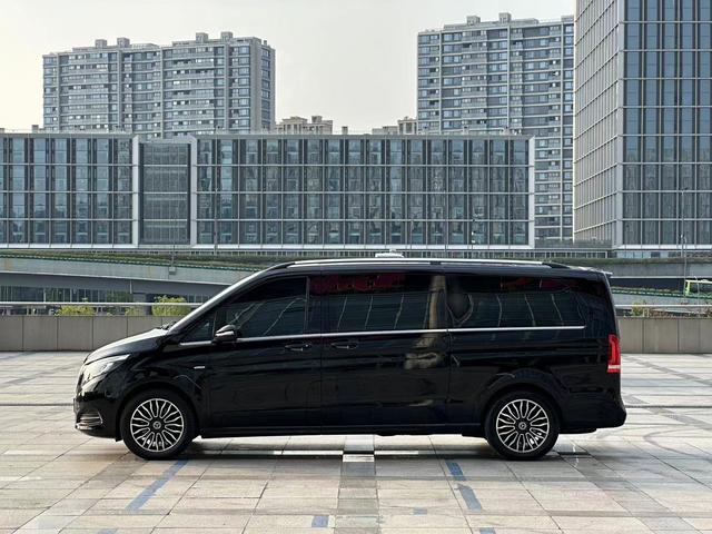 Mercedes-Benz Mercedes Benz V Class