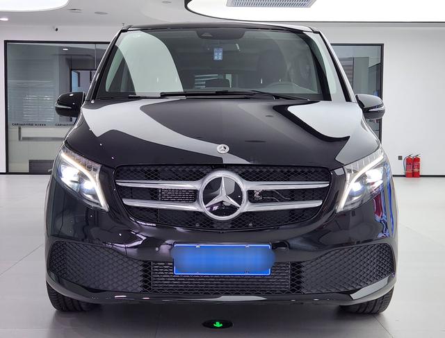 Mercedes-Benz Mercedes Benz V Class