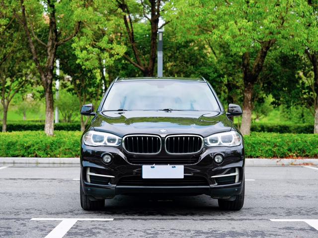 BMW X5 (imported)