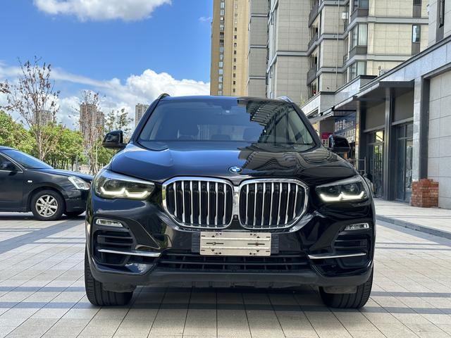 BMW X5 (imported)