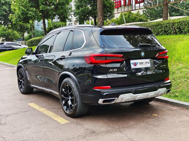 BMW X5 (imported)