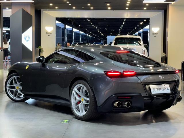 Ferrari Roma