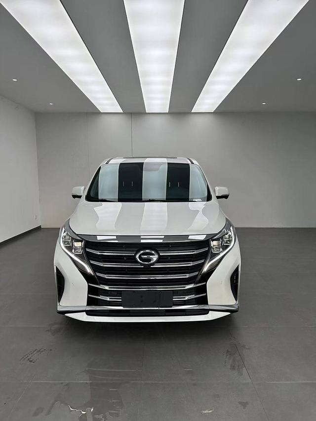 GAC Trumpchi M8