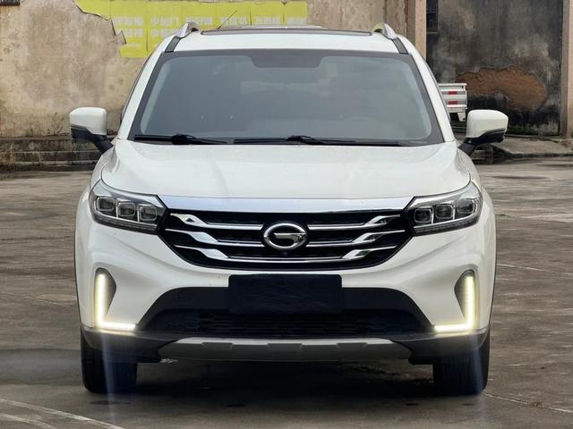 GAC Trumpchi GS4