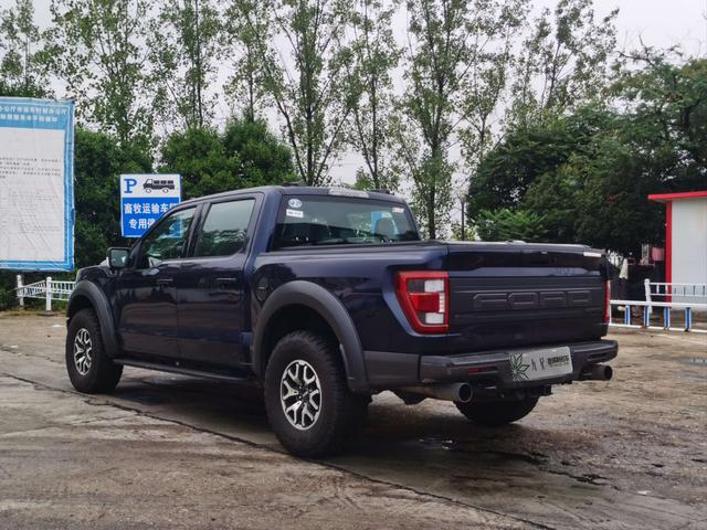 Ford F-150 Raptor