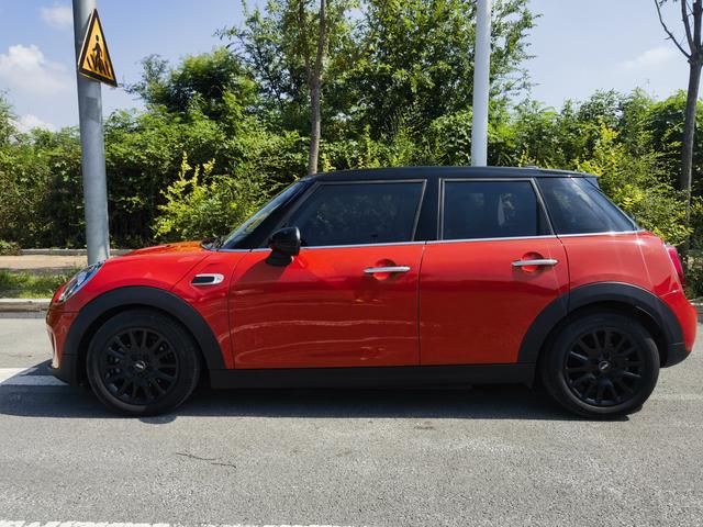 MINI MINI