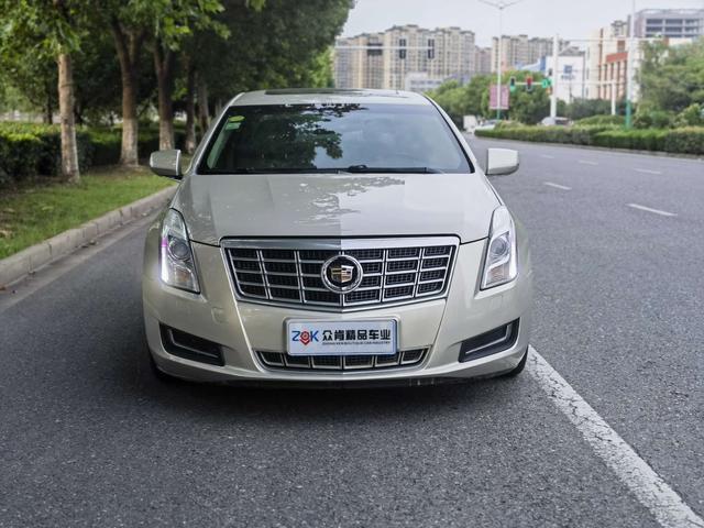 Cadillac XTS