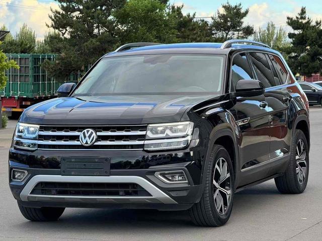 Volkswagen Tuang