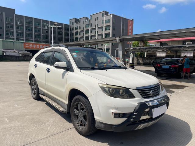 BYD S6