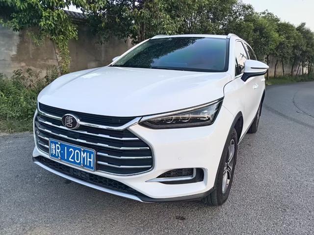 BYD Tang