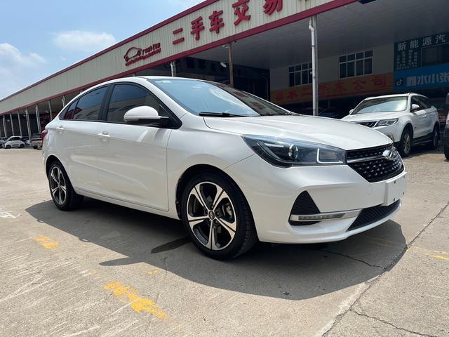 Chery Arrizo 5