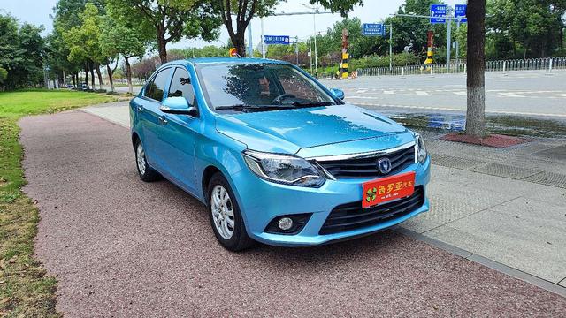 Changan Yuexiang V3