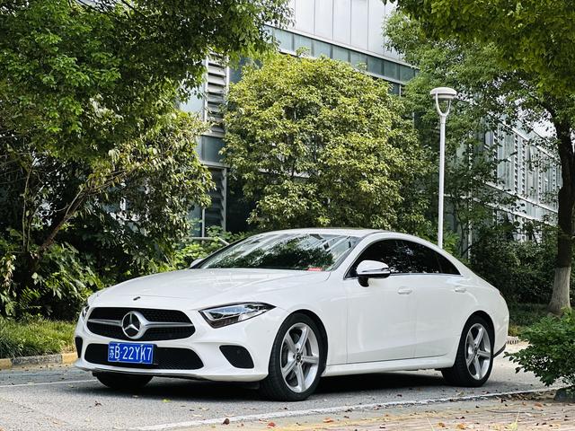 Mercedes-Benz Mercedes Benz CLS