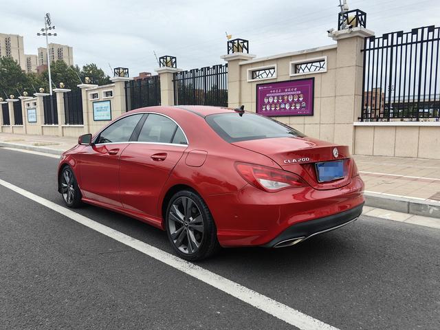 Mercedes-Benz Mercedes CLA