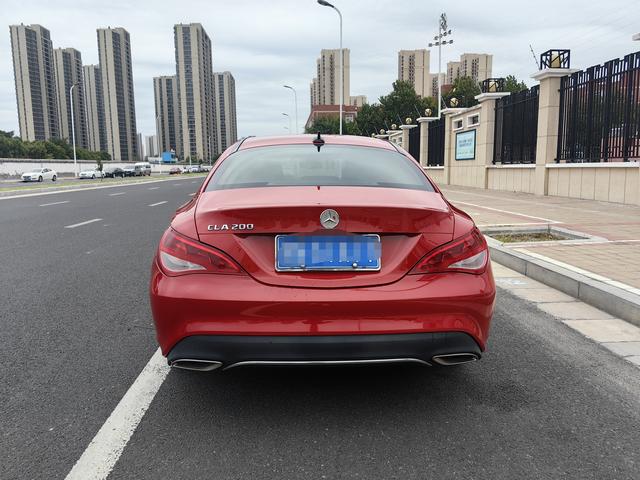 Mercedes-Benz Mercedes CLA