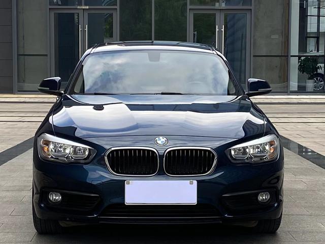 BMW 1 Series (imported)