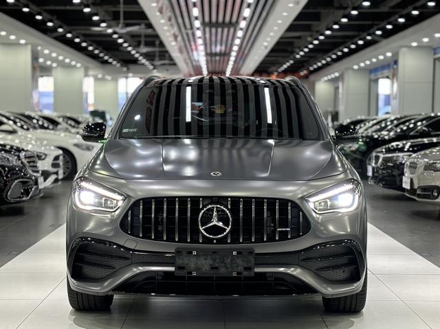 Mercedes-Benz GLA AMG