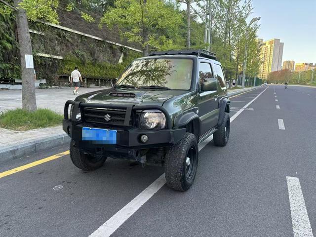 Suzuki Jimny (imported)