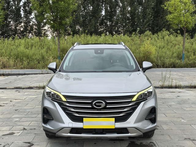 GAC Trumpchi GS5