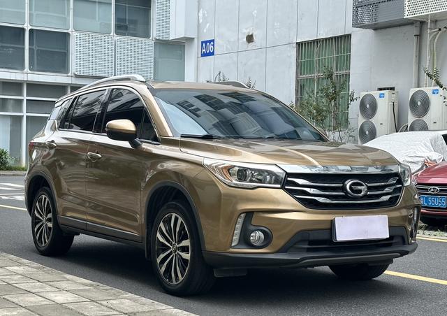 GAC Trumpchi GS4