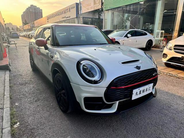 MINI JCW CLUBMAN