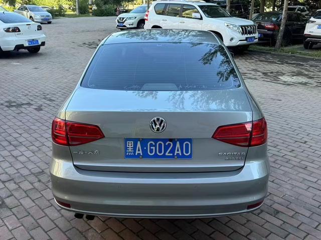 Volkswagen Sagitar