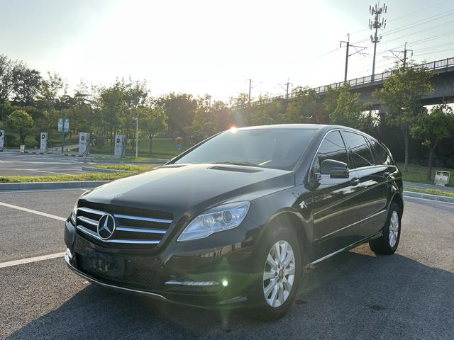 Mercedes-Benz R-Class