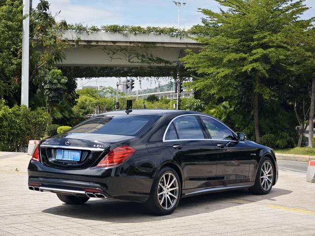 Mercedes-Benz S-Class AMG