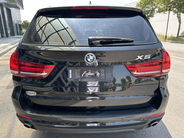 BMW X5 (imported)