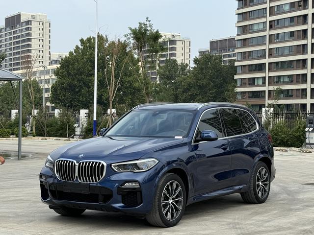 BMW X5 (imported)