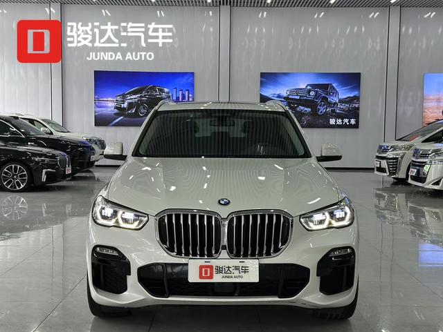 BMW X5 (imported)