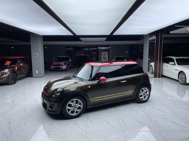 MINI MINI