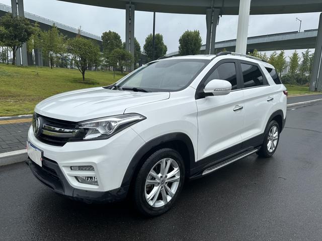 Dongfeng Scenery S560