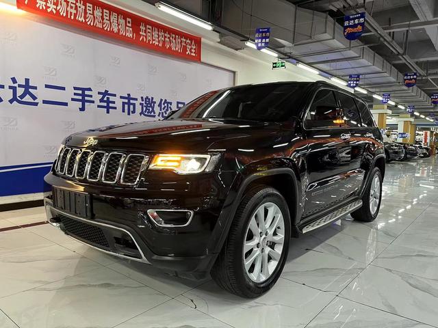 Jeep Grand Cherokee (imported)