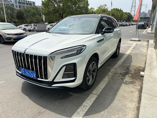 Hongqi HS3