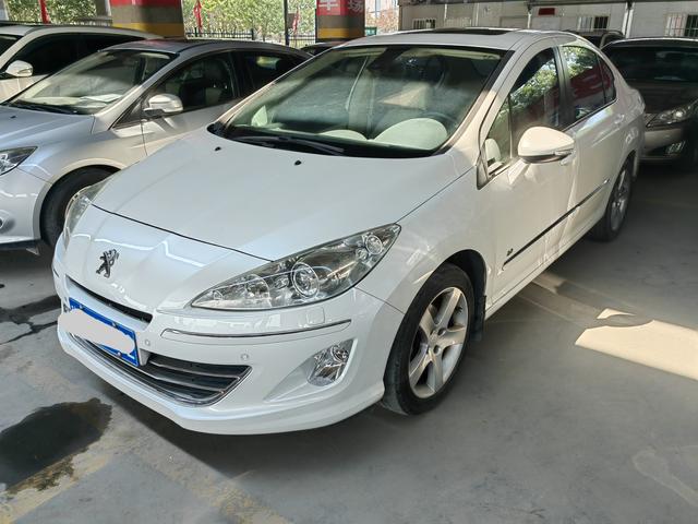 Peugeot 408