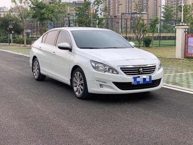 Peugeot 408