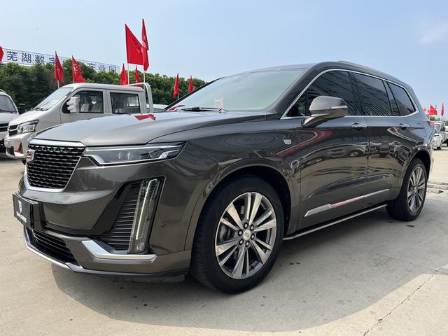 Cadillac XT6