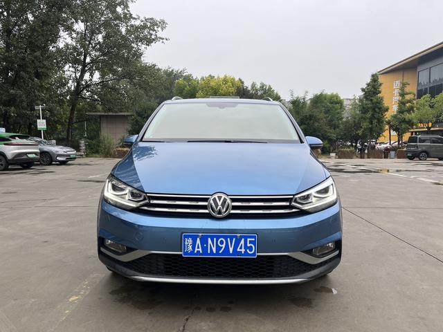 Volkswagen Touran L