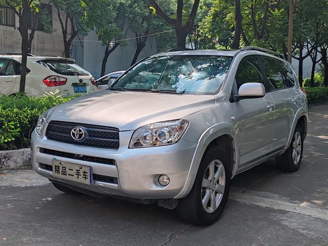 Toyota RAV4 (imported)