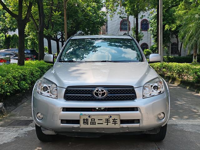 Toyota RAV4 (imported)