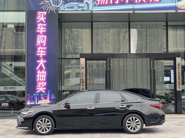 Toyota Avalon