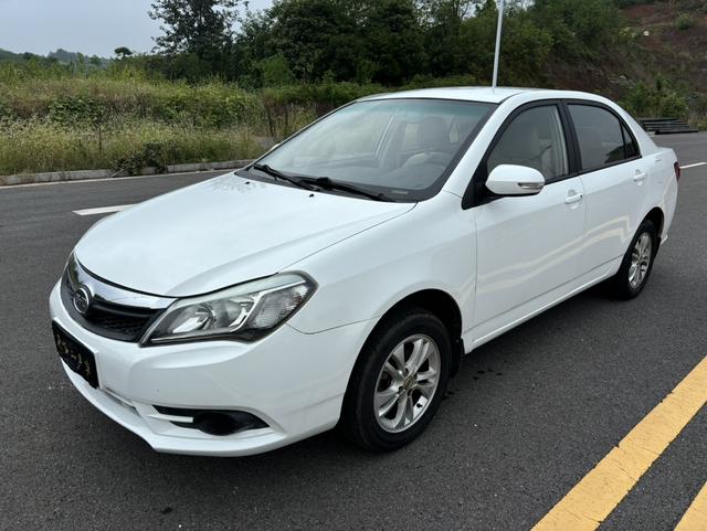 BYD F3