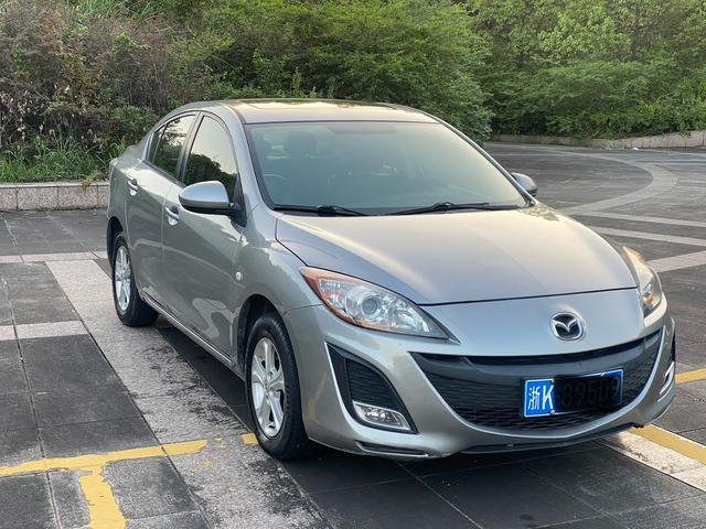 Mazda 3 star