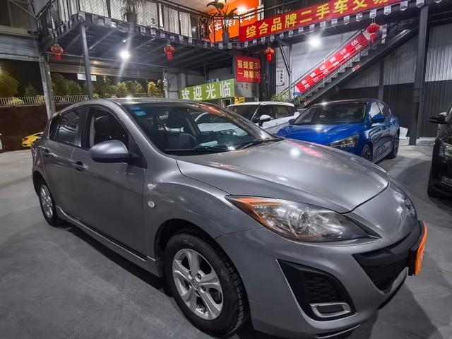 Mazda 3 star