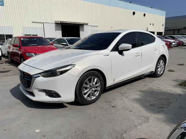 Mazda 3 Angkesela